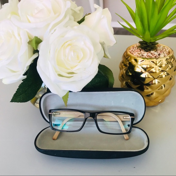 Burberry Glasses - Picture 1 of 2